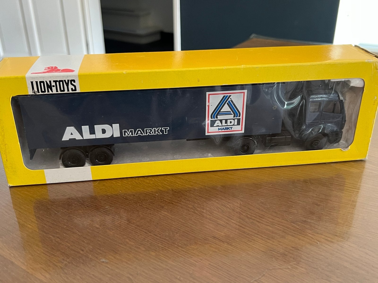 Lion Toys ALDI Markt vrachtwagen in doos, Ophalen of Verzenden, Zo goed als nieuw