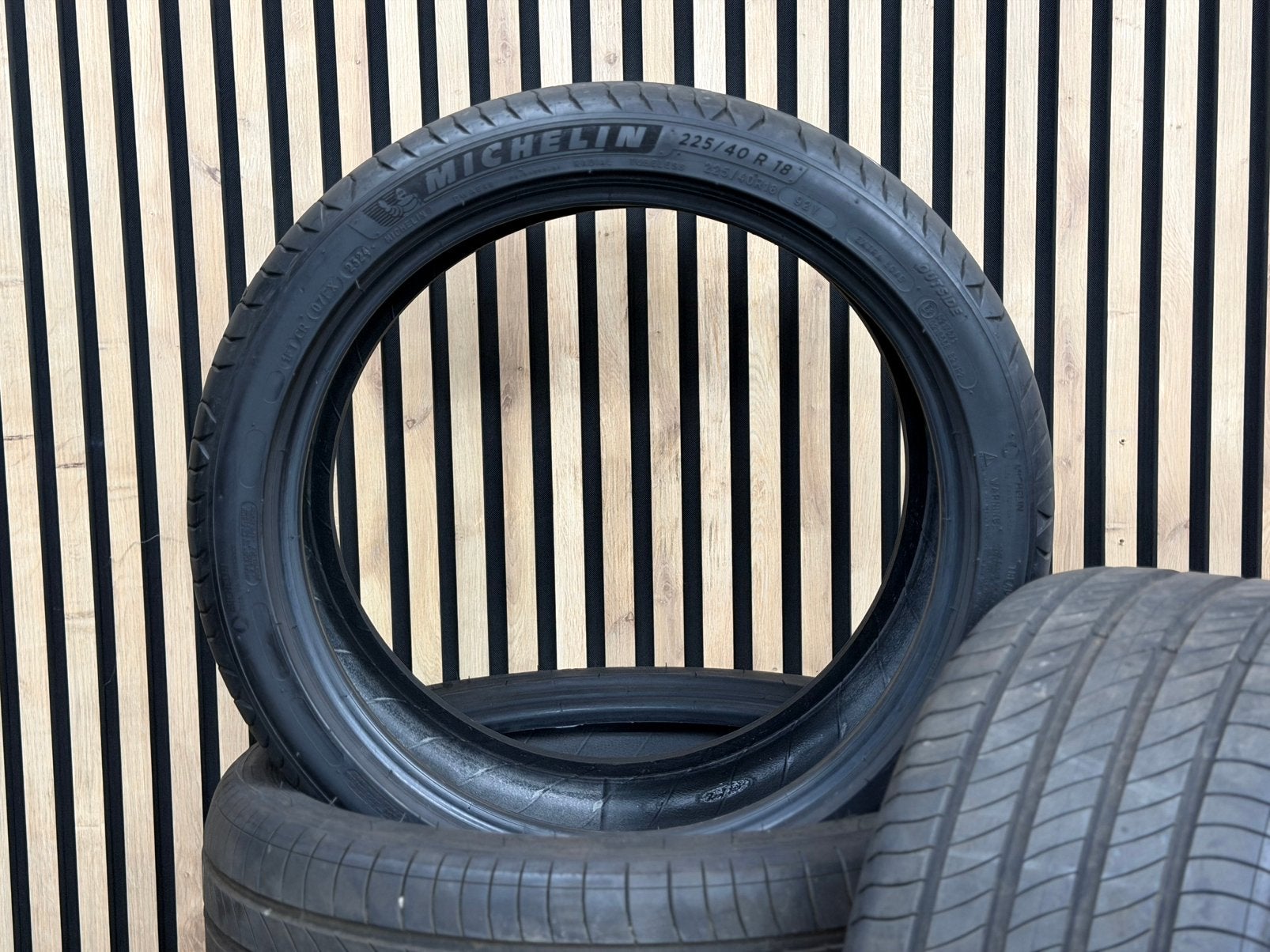 4x 225-40-18 MICHELIN PRIMACY4 ZGAN! Dot24-22 €400 all incl!, Ophalen, 18 inch, Gebruikt, Band(en)