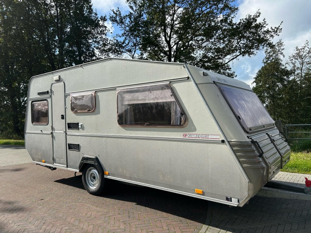 Kip Grey Line 48 T TOILET, RONDZIT, LUIFEL, Overige typen, Standaardzit, Kip, A.G. Bellstraat 4 7903 AD Hoogeveen