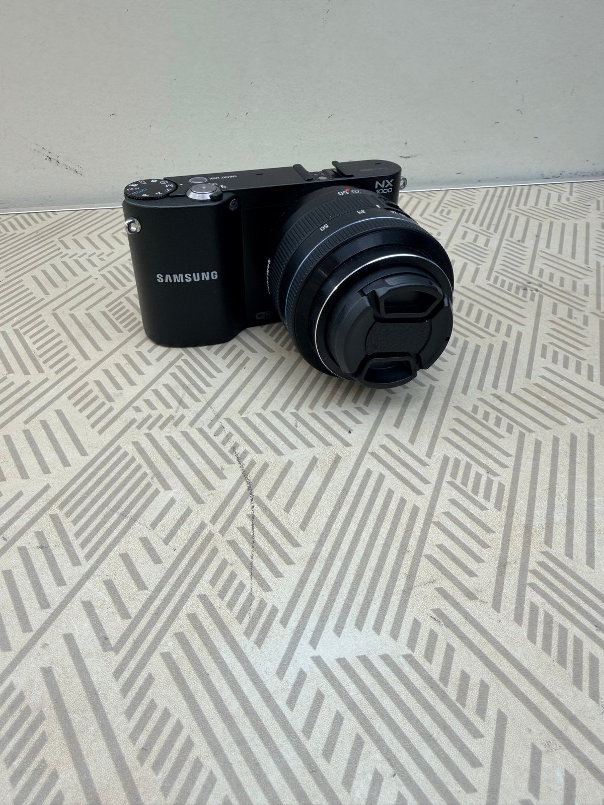 Samsung NX1000 Systeemcamera met 20-50mm lens en accessoires, Gebruikt, Ophalen of Verzenden, 4 t/m 7 keer, Accu