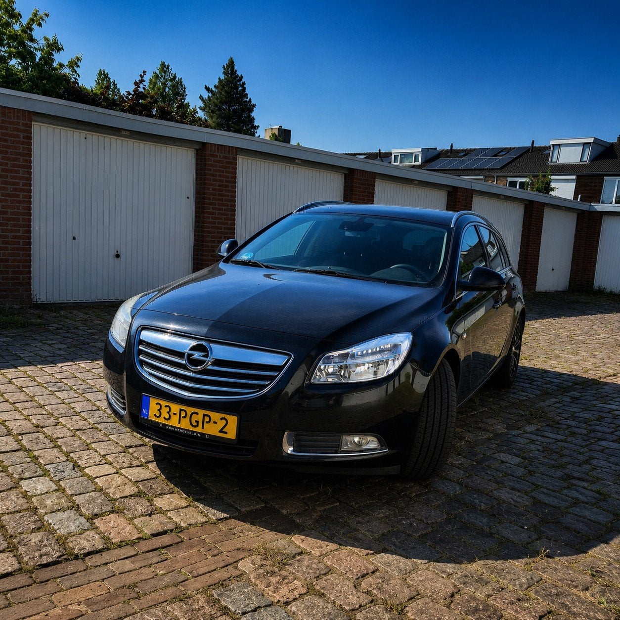 Opel Insignia 1.6 Turbo Ecotec 180pk 2011 Zwart DISTR NIEUW!, Auto's, Opel, Zwart, 4 cilinders, 179 pk, Origineel Nederlands