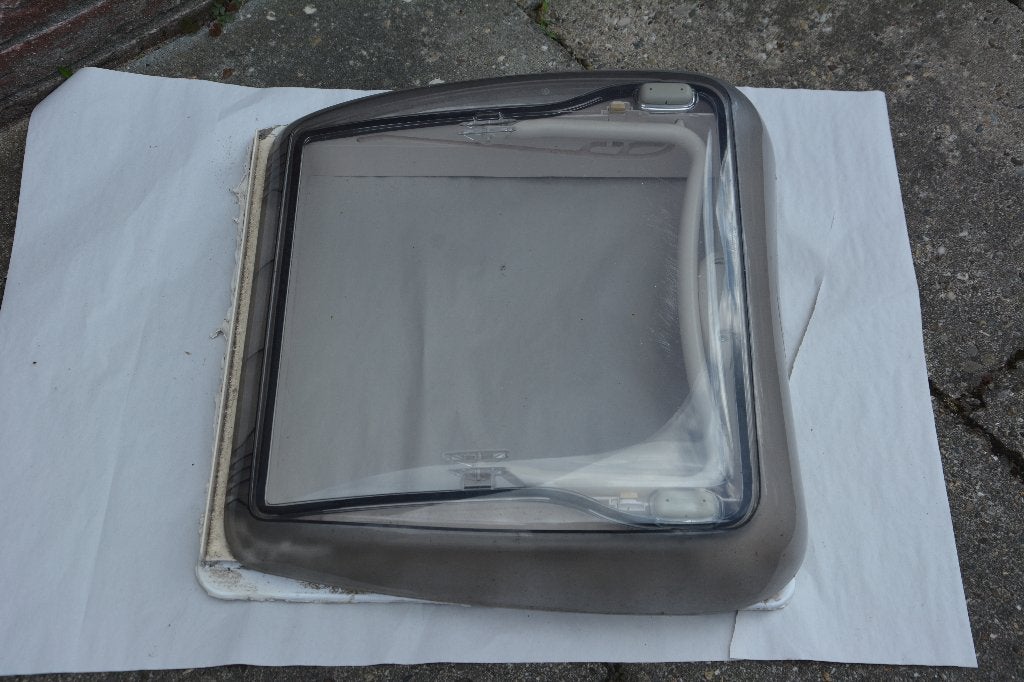 Dometic mini HekiFL dakluik 40x40cm incl adapter Fiat Ducato, Caravans en Kamperen, Camper-accessoires, Ophalen, Gebruikt