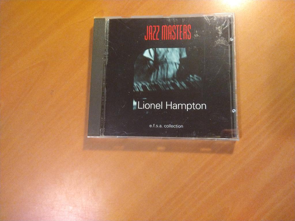 CD Lionel Hampton - Jazz Masters, Ophalen of Verzenden, 1980 tot heden, Zo goed als nieuw, Jazz