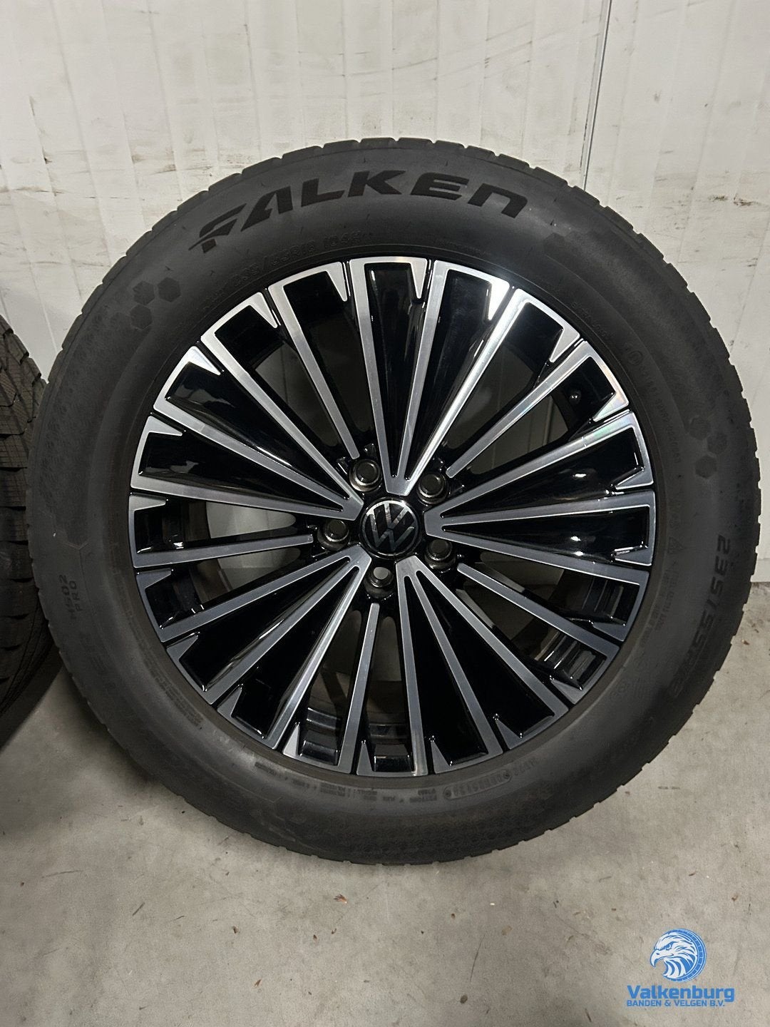 8mm! Originele VW Tiguan III CT1 Napoli 18 inch velgen 5x112, 18 inch, Gebruikt, -, -