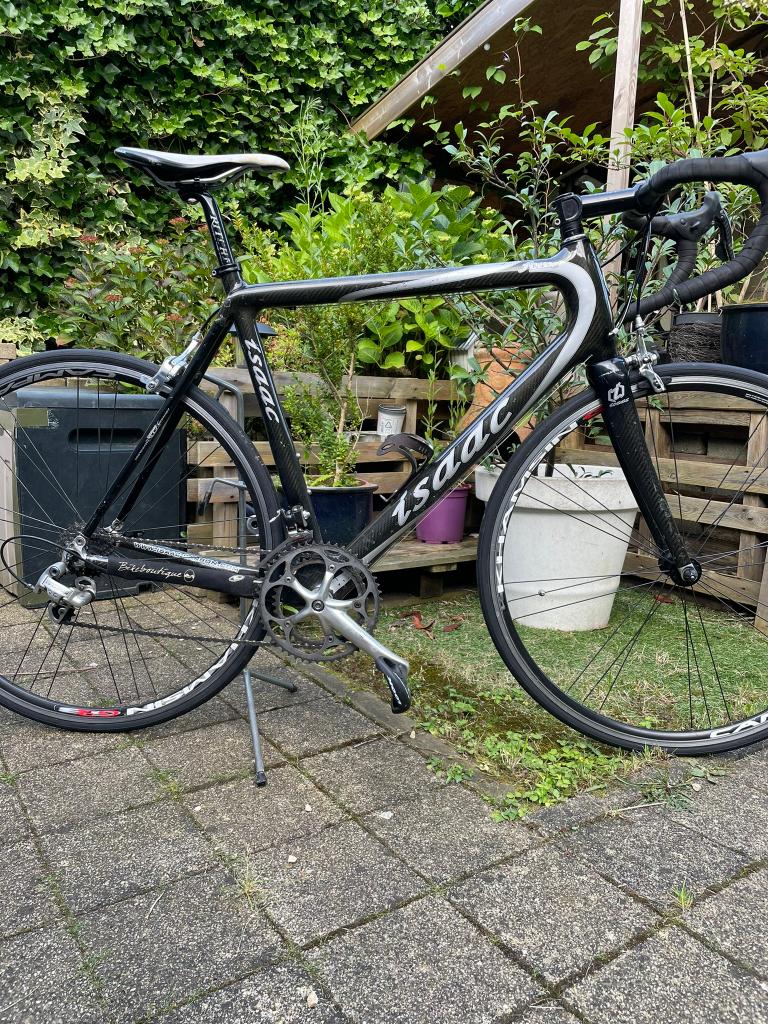 Isaac Force carbon, Gebruikt, Carbon, 15 tot 20 versnellingen, 53 tot 57 cm