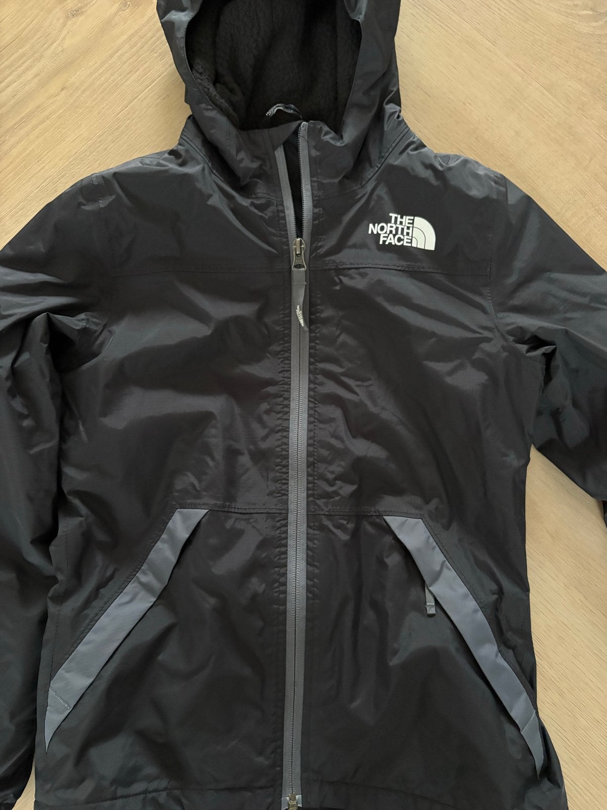 The North Face jas jongens/meisjes uni maat 140, Ophalen of Verzenden, Gebruikt, Jongen of Meisje, Jas