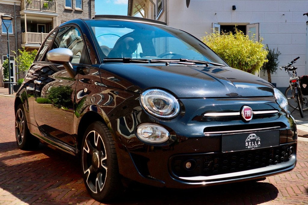 Fiat 500 C 0.9 TwinAir Rockstar | Cabrio | Apple CarPlay | A, Gebruikt, Zwart, Cabriolet, 4 stoelen