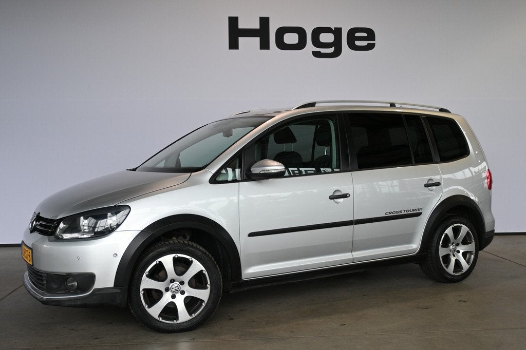 Volkswagen Touran 1.4 TSI Cross Climate control Trekhaak Cru, Auto's, Volkswagen, Voorwielaandrijving, Euro 5, Stof, Gebruikt