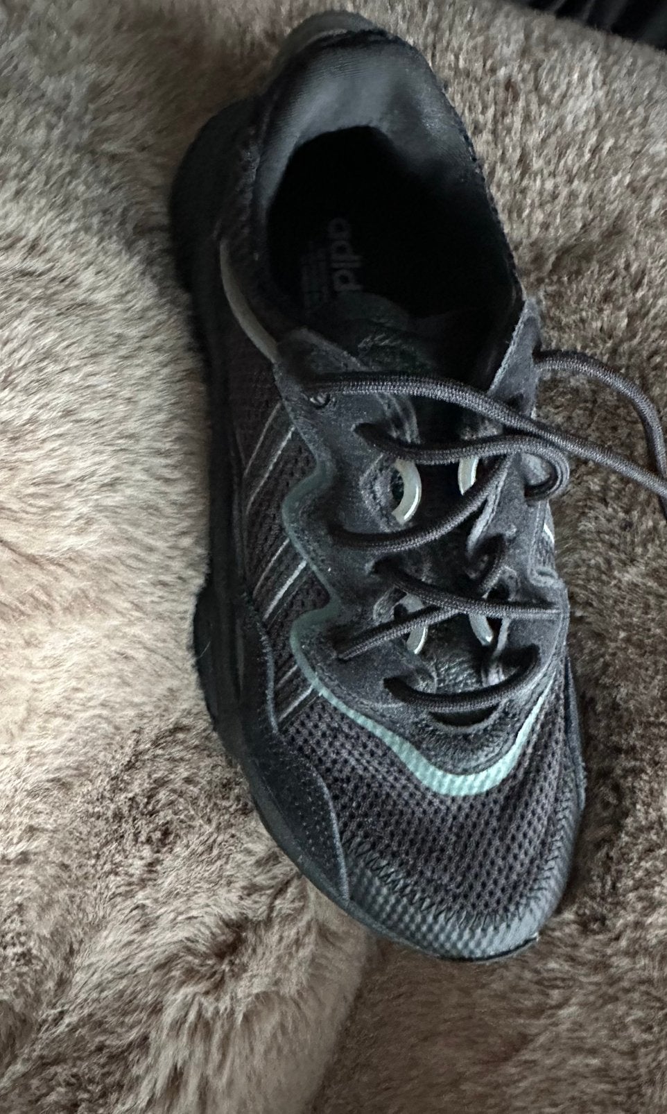 Adidas, Sport en Fitness, Loopsport en Atletiek, Ophalen, Zo goed als nieuw, Hardloopschoenen, Adidas