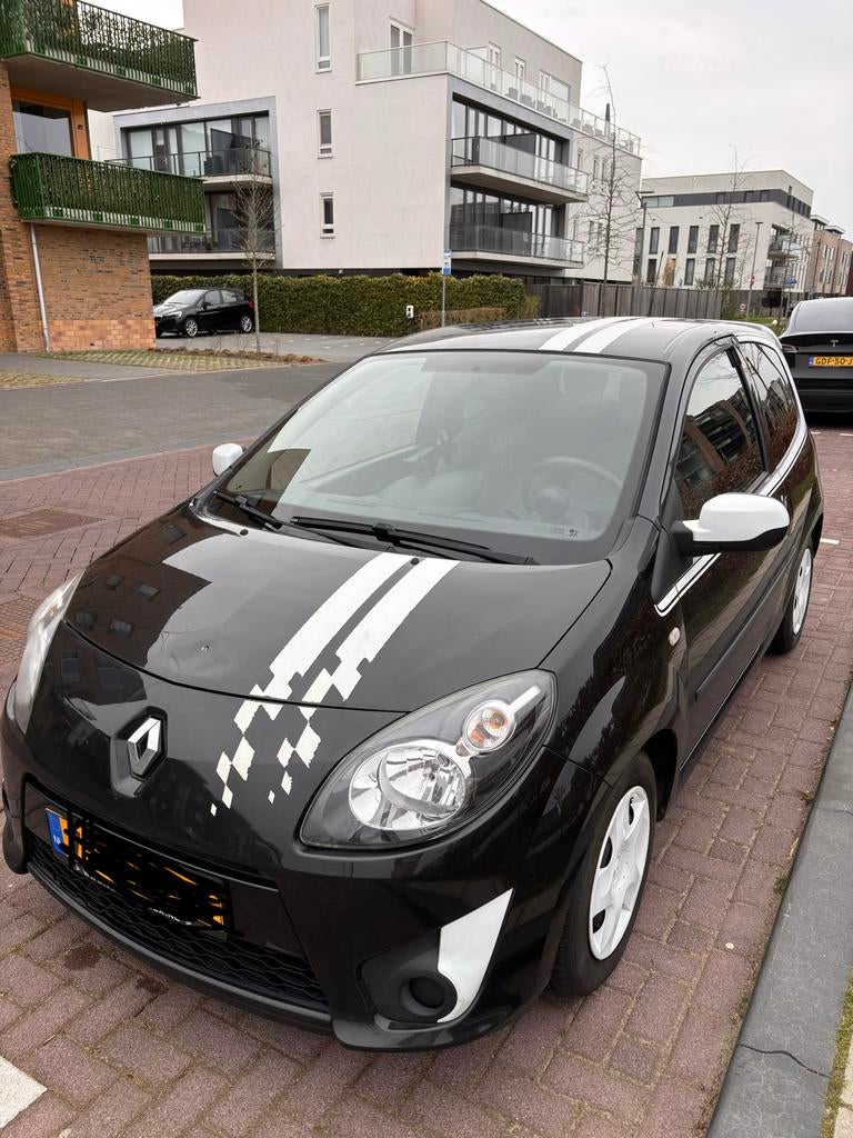 Renault Twingo 1.2 16V 2011 Zwart (Negotiable), Auto's, Renault, Twingo, 74 pk, 4 cilinders, Zwart