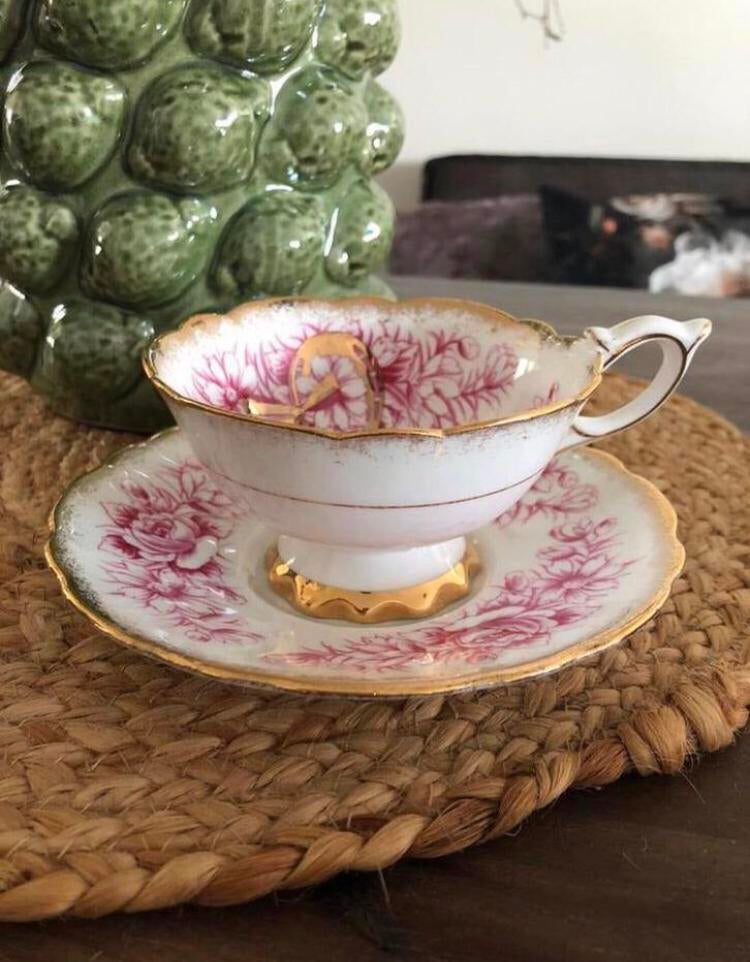 💝 Vintage ROYAL STAFFORD ANNIVERSARY kop schotel, Antiek en Kunst, Antiek | Servies los, Ophalen of Verzenden