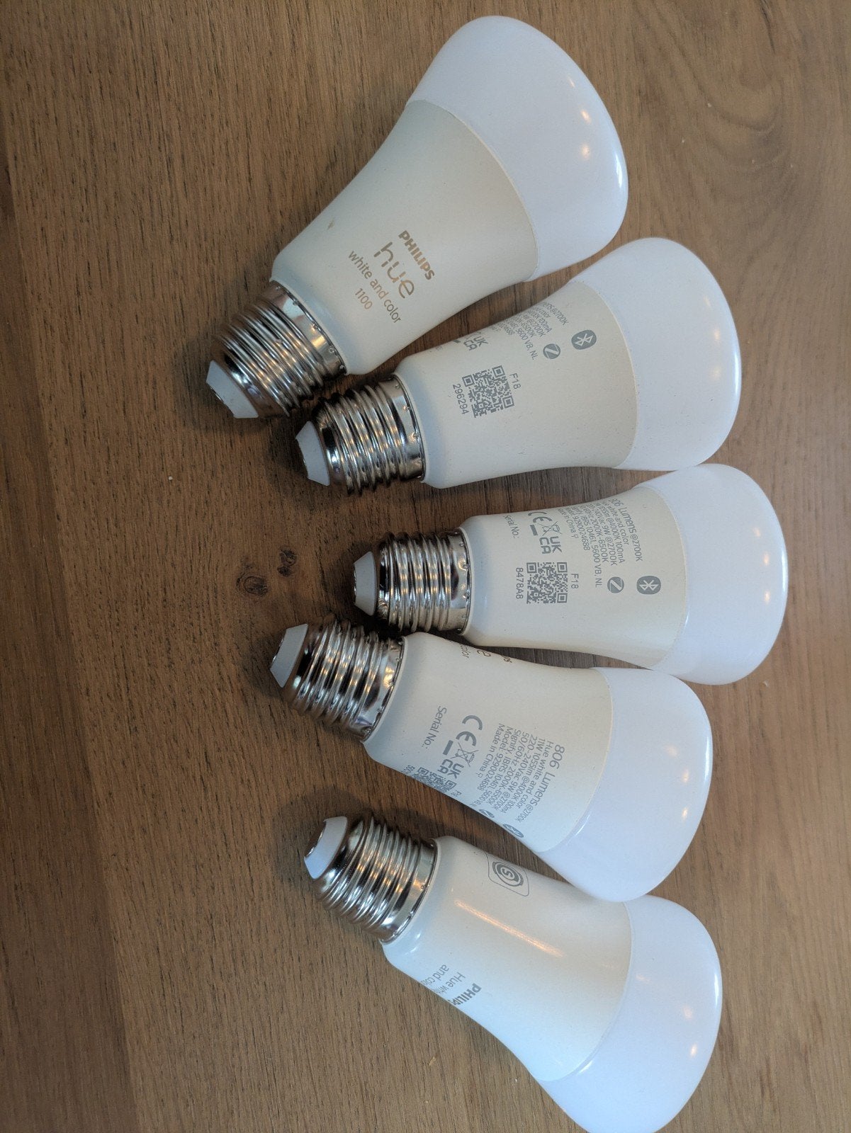 Philips Hue White and Color E27 LED Lampen (5 stuks), Huis en Inrichting, Lampen | Losse lampen, Zo goed als nieuw, Led-lamp, 60 watt of meer