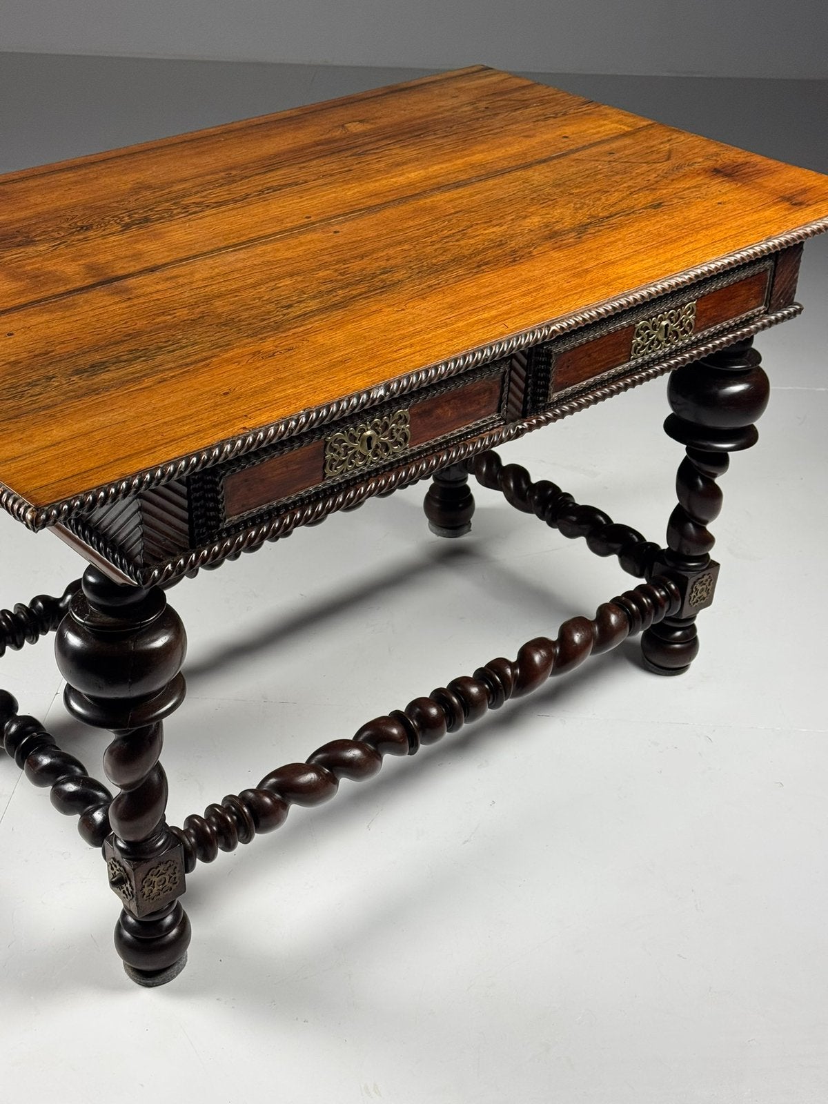 Portugese tafel 18e eeuw, Antiek en Kunst, Ophalen