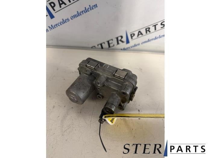 Actuator elektrisch (Turbo) van een Mercedes Vito, Auto-onderdelen, Gebruikt, -, Ophalen of Verzenden, -
