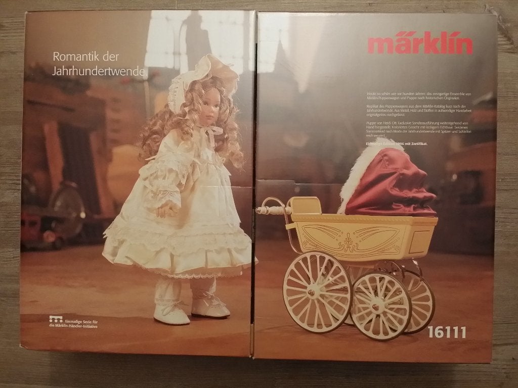 *UNIEK* Märklin 16111 Poppenwagen met pop HEIDI ** NIEUW **, Verzamelen, Poppen, Ophalen of Verzenden, Nieuw, Pop