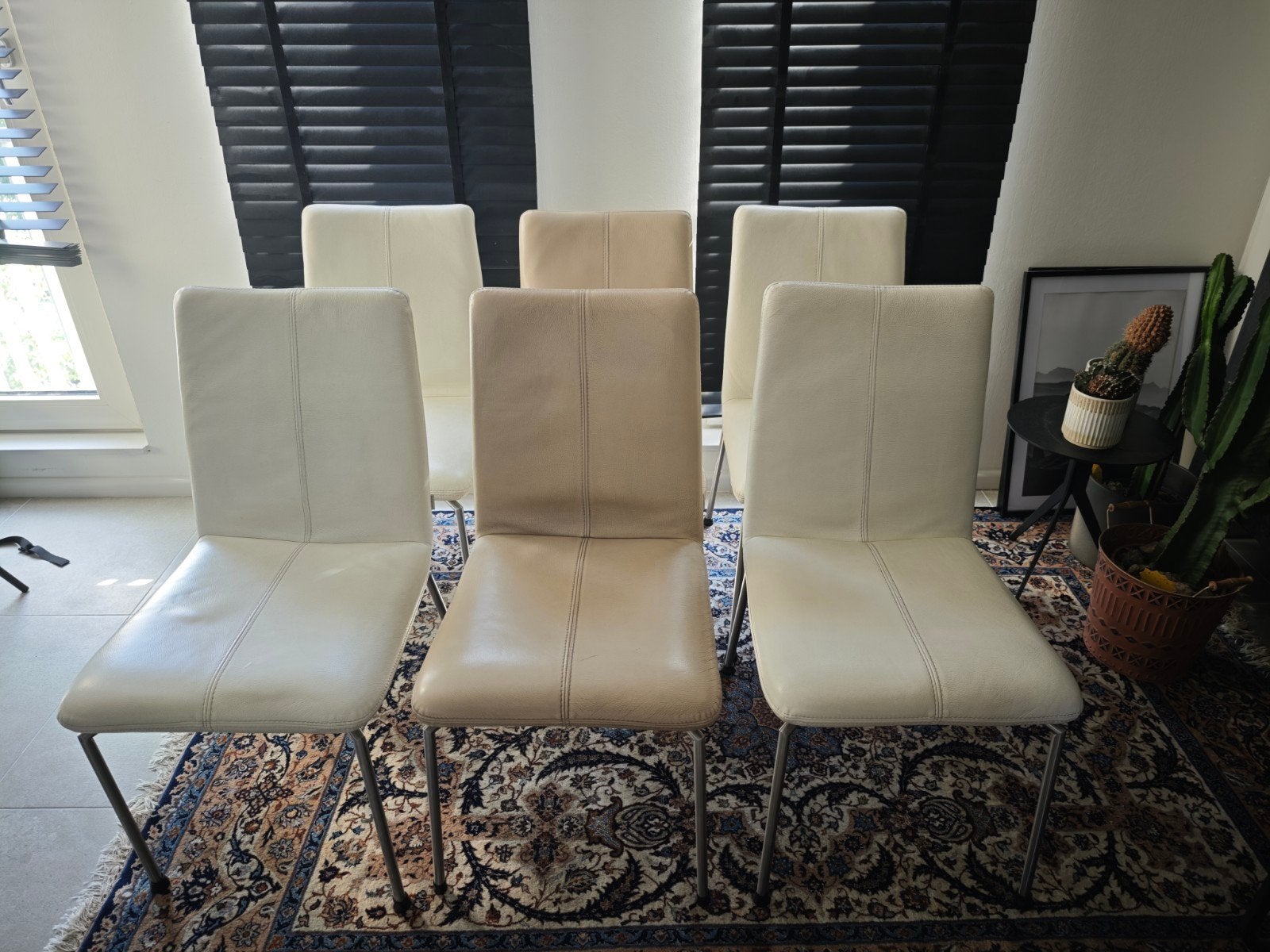 6x Bert Plantagie Spider leren stoelen - gebroken wit/beige, Ophalen, Gebruikt, Overige kleuren, Vijf, Zes of meer stoelen