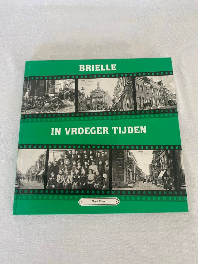 De stoomtram naar Oostvoorne - Bas van der Heiden, Boeken, Ophalen of Verzenden, 20e eeuw of later, Gelezen