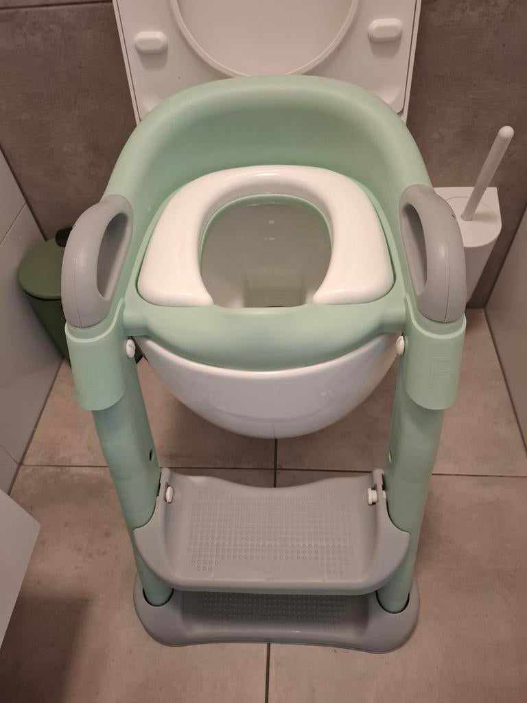 Inklapbare WC bril verkleiner met opstapje voor kinderen, Ophalen, Zo goed als nieuw