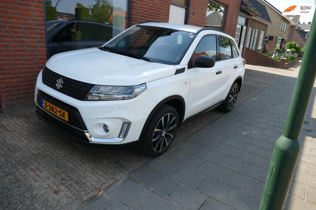 Suzuki Vitara 1.4 Boosterjet Comfort Smart Hybrid afneembare, Auto's, Gebruikt, Euro 6, 4 cilinders, 129 pk