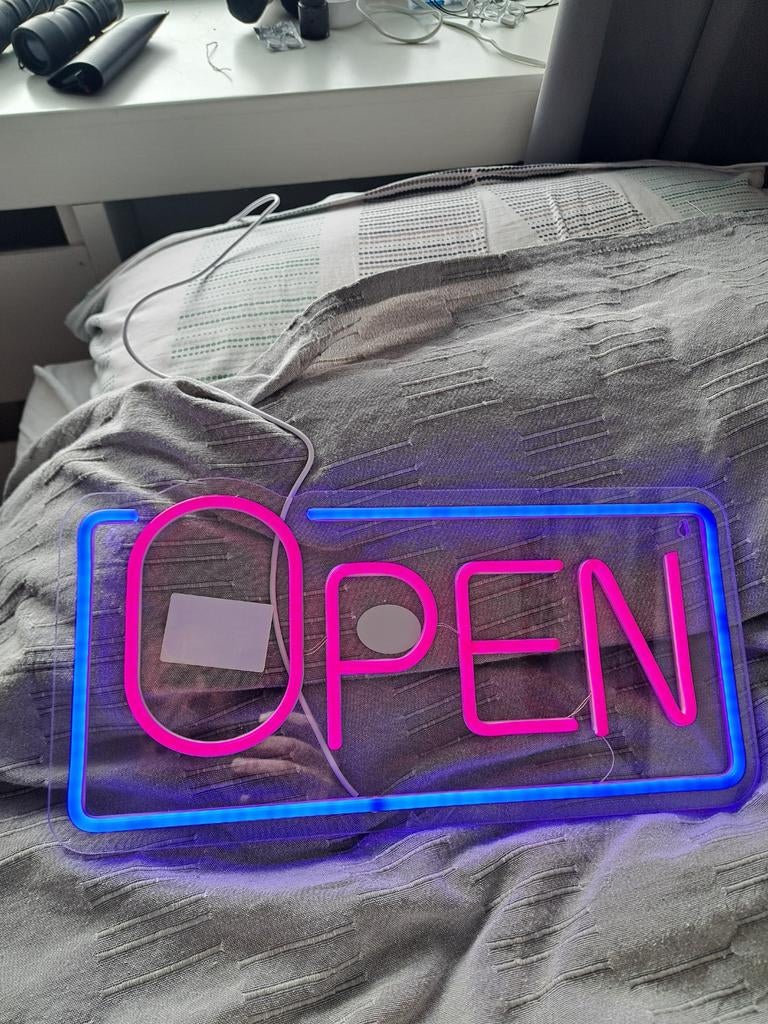 Neon LED 'OPEN' bord - Roze en Blauw, Ophalen, Nieuw, Modern, Neon, Reclame