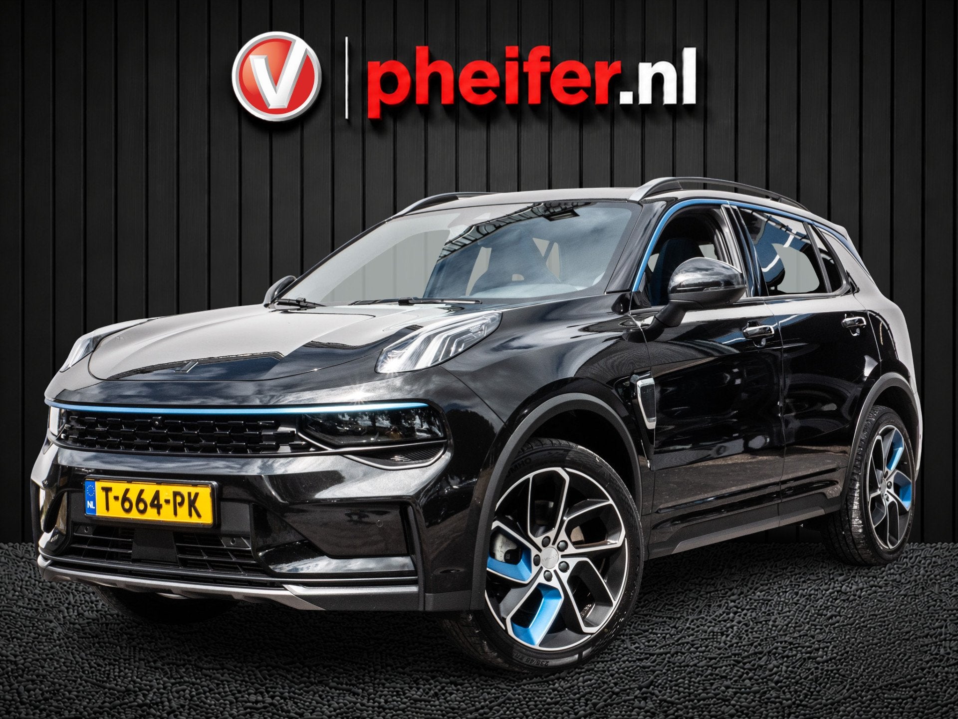 Lynk & Co 01 1.5 Plug-In Hybrid 262pk SOH 92% Zwarte hemel/, Auto's, Stof, Met garantie (alle), Bedrijf, 1854 kg