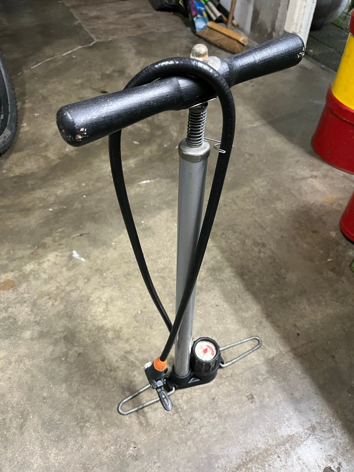 SKS Rennkompressor fietspomp met drukmeter, Ophalen of Verzenden, Drukmeter, Gebruikt