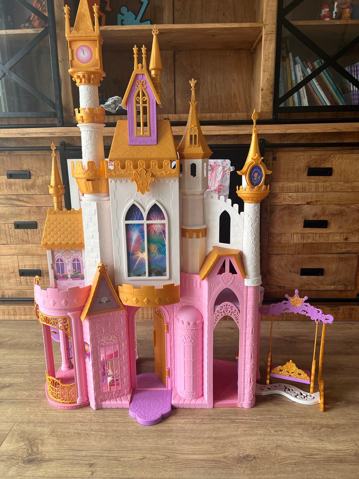 Disney Princess Kasteel - Groot en Compleet, Kinderen en Baby's, Speelgoed | Poppenhuizen, Ophalen, Zo goed als nieuw, Poppenhuis