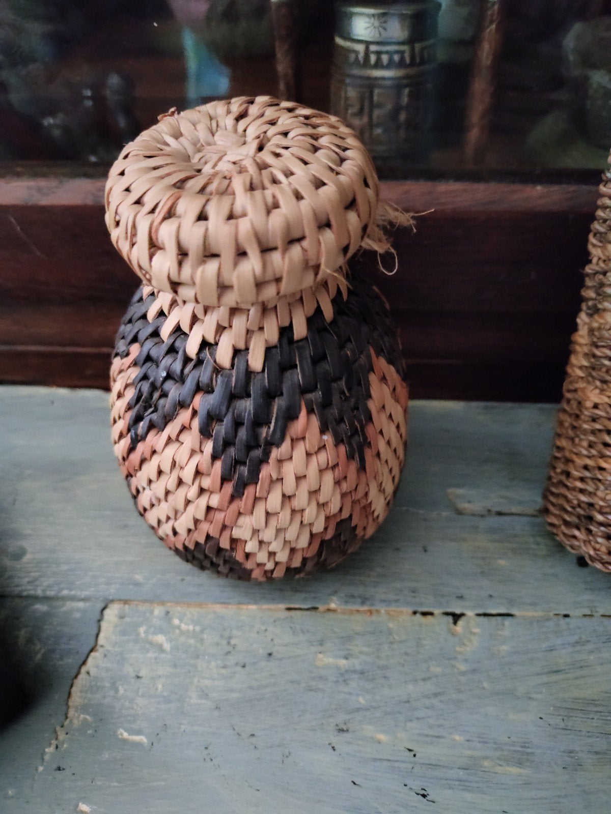 Mandje met deksel handmade Swaziland, Ophalen of Verzenden
