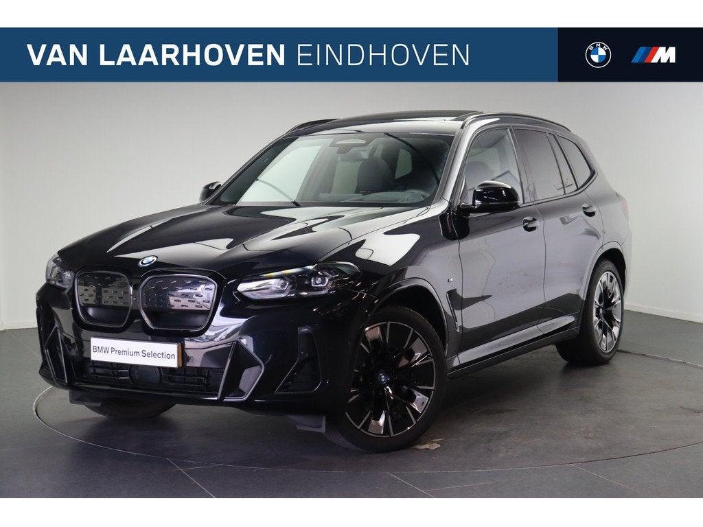 BMW iX3 High Executive M Sport / Sportstoelen / Comfort Acce, Achterwielaandrijving, Gebruikt, 750 kg, Zwart