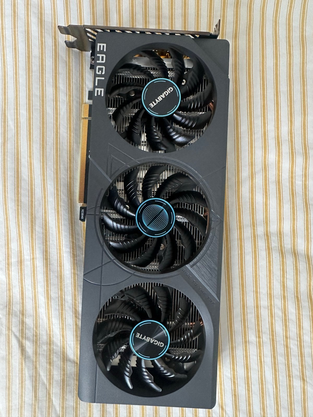 Gigabyte GeForce RTX 4060 EAGLE OC 8G Videokaart, Computers en Software, Videokaarten, GDDR6, PCI-Express 4, Nieuw, Ophalen of Verzenden