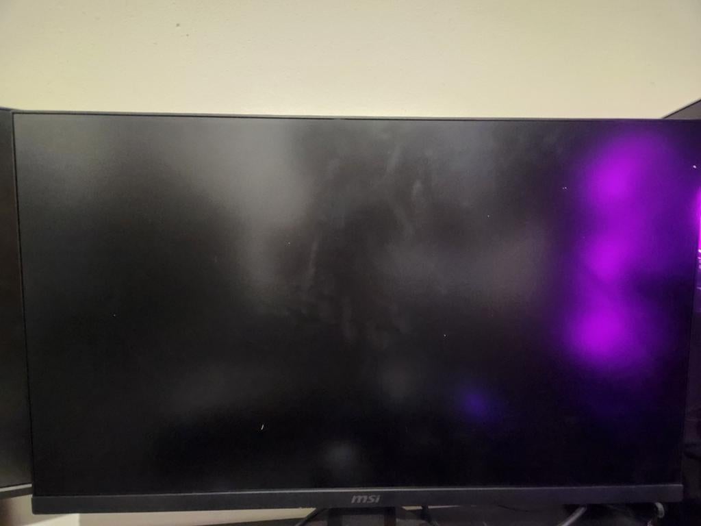 PC setup Monitor PC muis Toetsenbord Koptelefoon, Computers en Software, Monitoren, MSI, Full HD, Zo goed als nieuw, 1 tot 2 ms