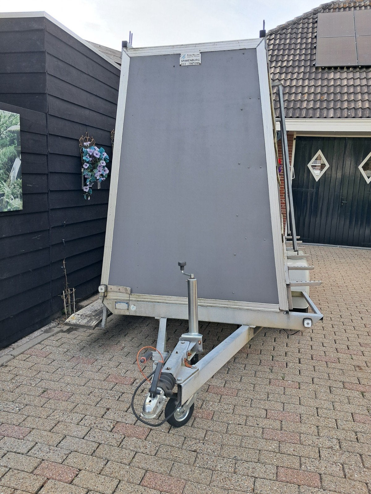 Aanhangwagen gesloten voor glas/kozijn enz. Merk Verdonk, Ophalen