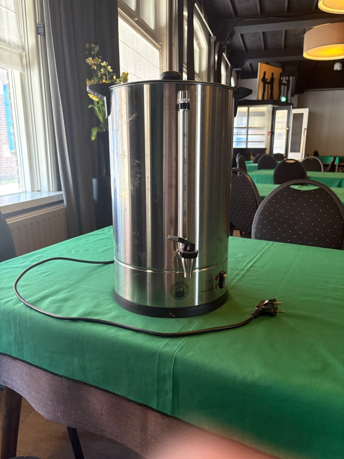 Grote RVS Koffiepercolator - 10 liter, Witgoed en Apparatuur, Koffiezetapparaten, Ophalen, Gebruikt, 10 kopjes of meer, Koffiemachine