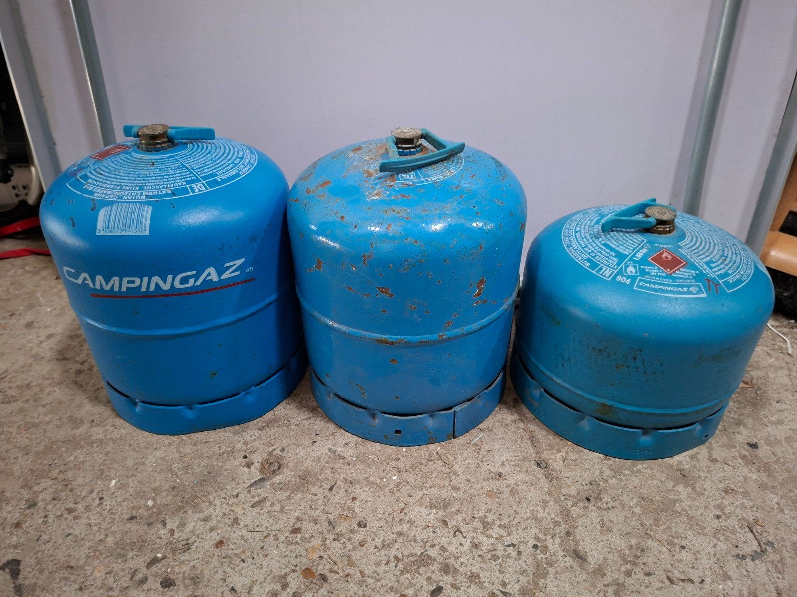 3 lege Primagaz / Campingaz gasflessen (2x907, 1x904), Ophalen, Gebruikt