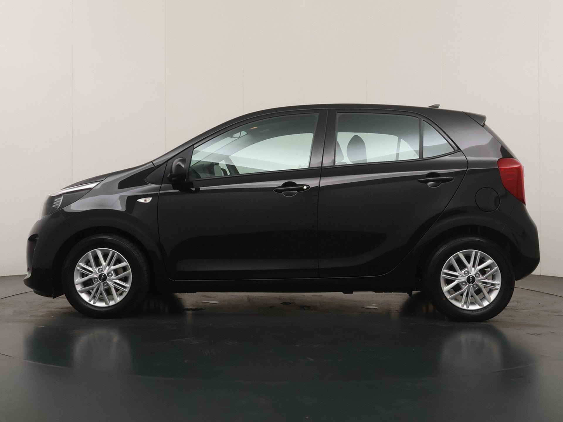 Kia Picanto 1.0 DPi DynamicLine Automaat - Airco - Apple Car, Auto's, Kia, 877 kg, Gebruikt, Met garantie (alle), 4 stoelen