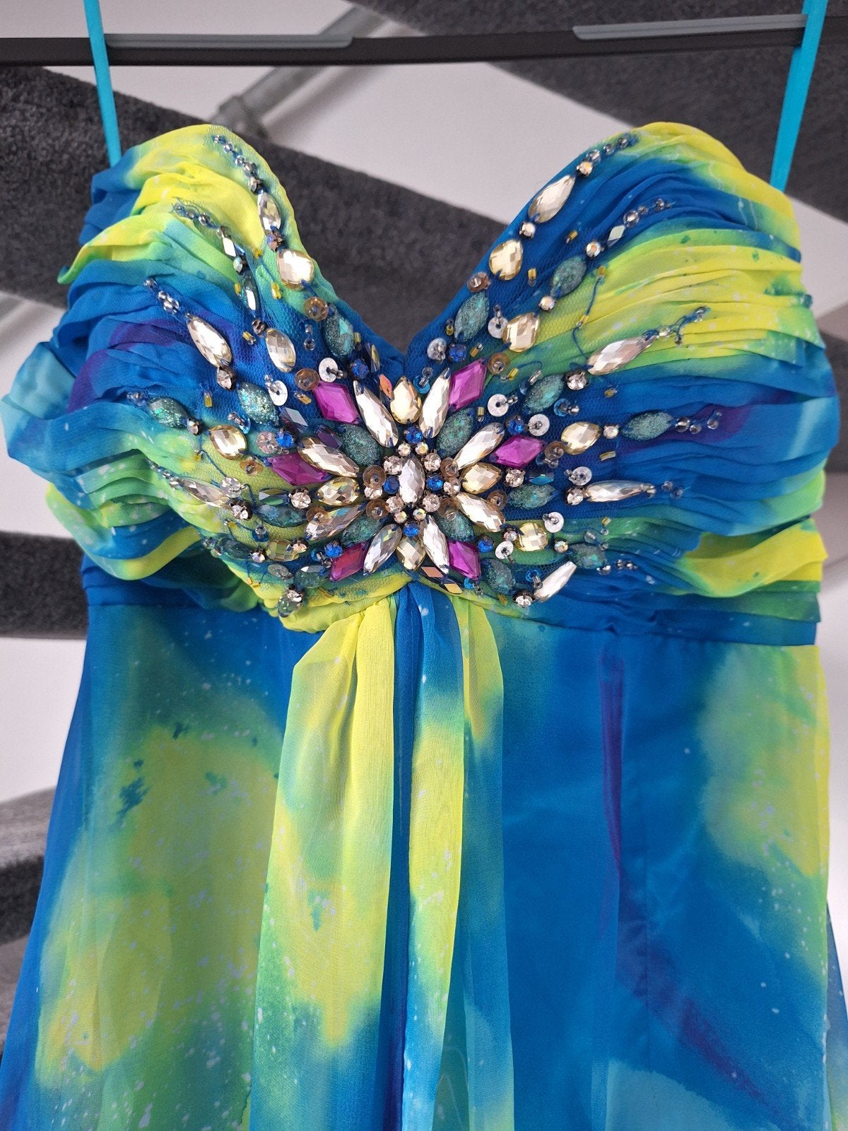 Prachtige Galajurk Maat 40 - Blauw/Geel met Steentjes, Ophalen of Verzenden