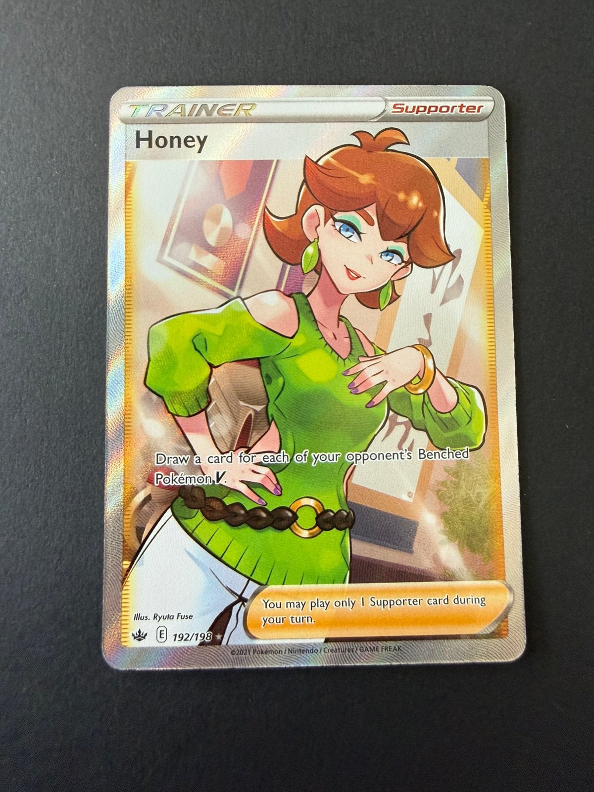 Chilling Reign 192/198 Honey, Hobby en Vrije tijd, Verzamelkaartspellen | Pokémon, Ophalen of Verzenden, Nieuw, Losse kaart
