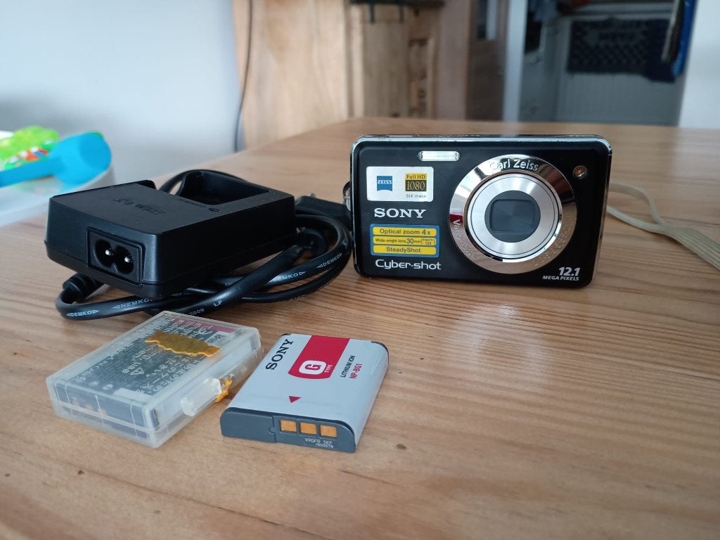 Canon EOS 400D & EOS 300D | Sony Alpha A330 & Cyber-shot DSC, Ophalen, Gebruikt, Canon, Overige typen