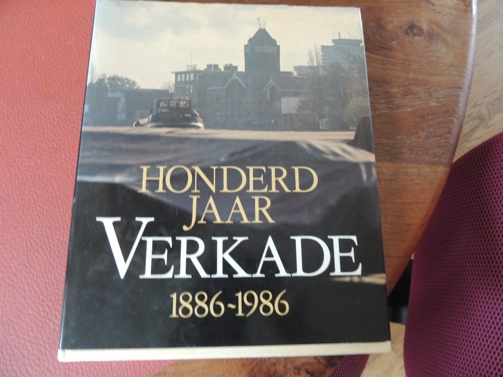 Honderd jaar Verkade, Ophalen of Verzenden, 19e eeuw, Zo goed als nieuw, Diverse auteurs