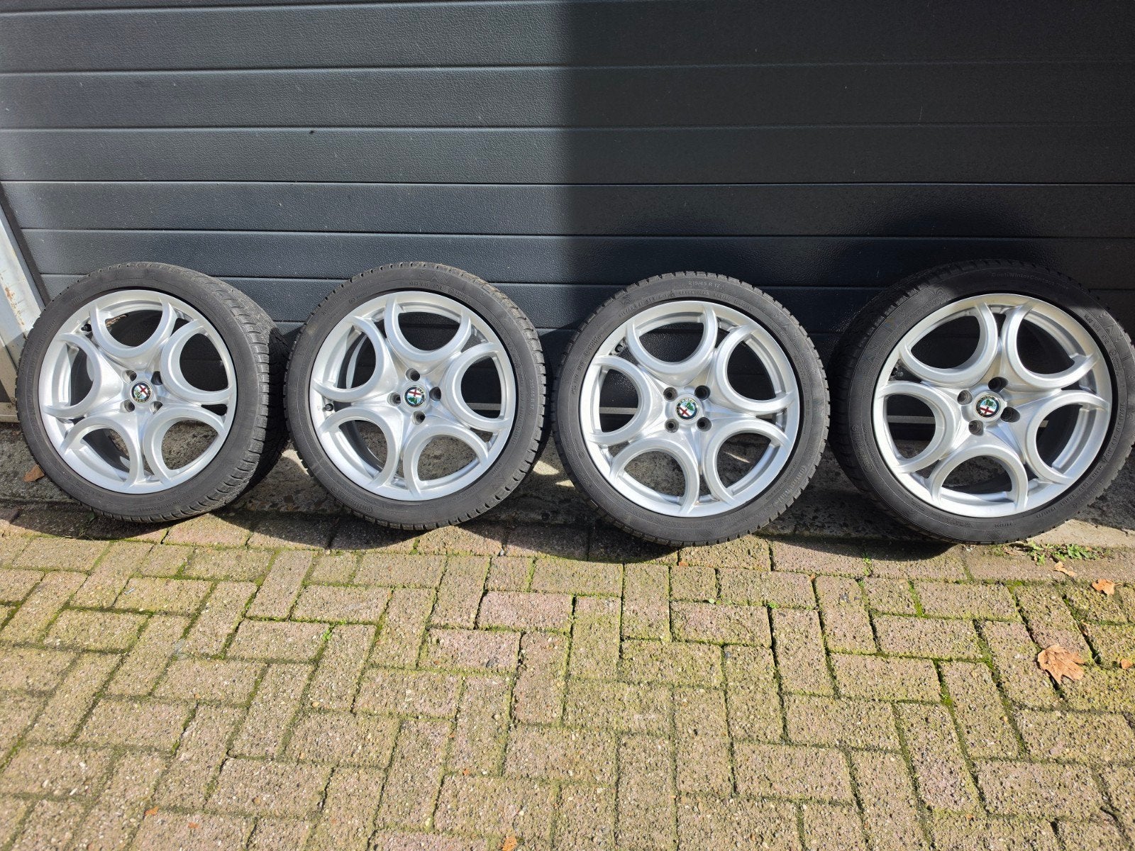 Originele Alfa Romeo wielen 17inch te koop., Auto-onderdelen, Ophalen, 215 mm, 17 inch, Winterbanden