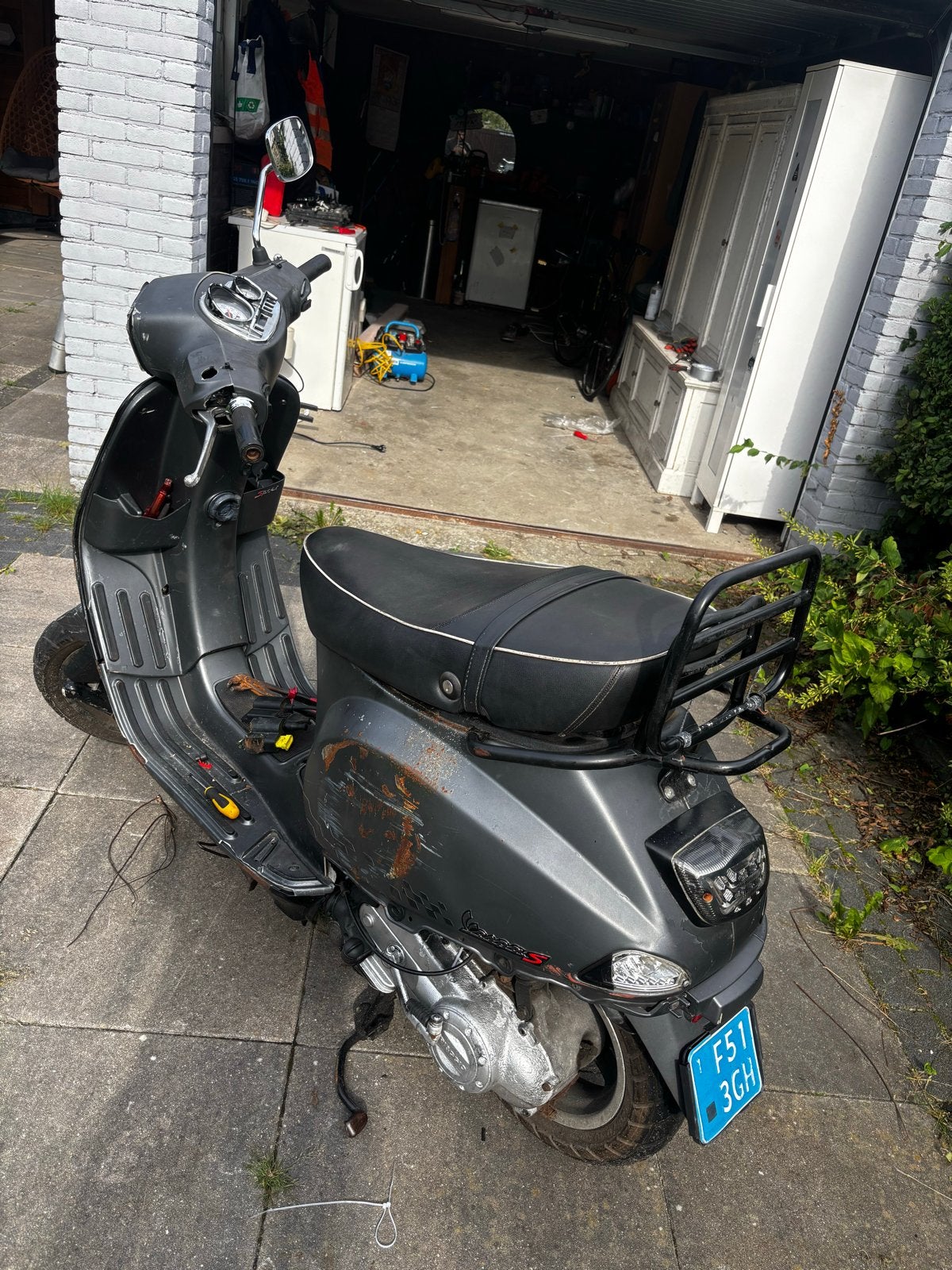 vespa s opknapper, Ophalen of Verzenden
