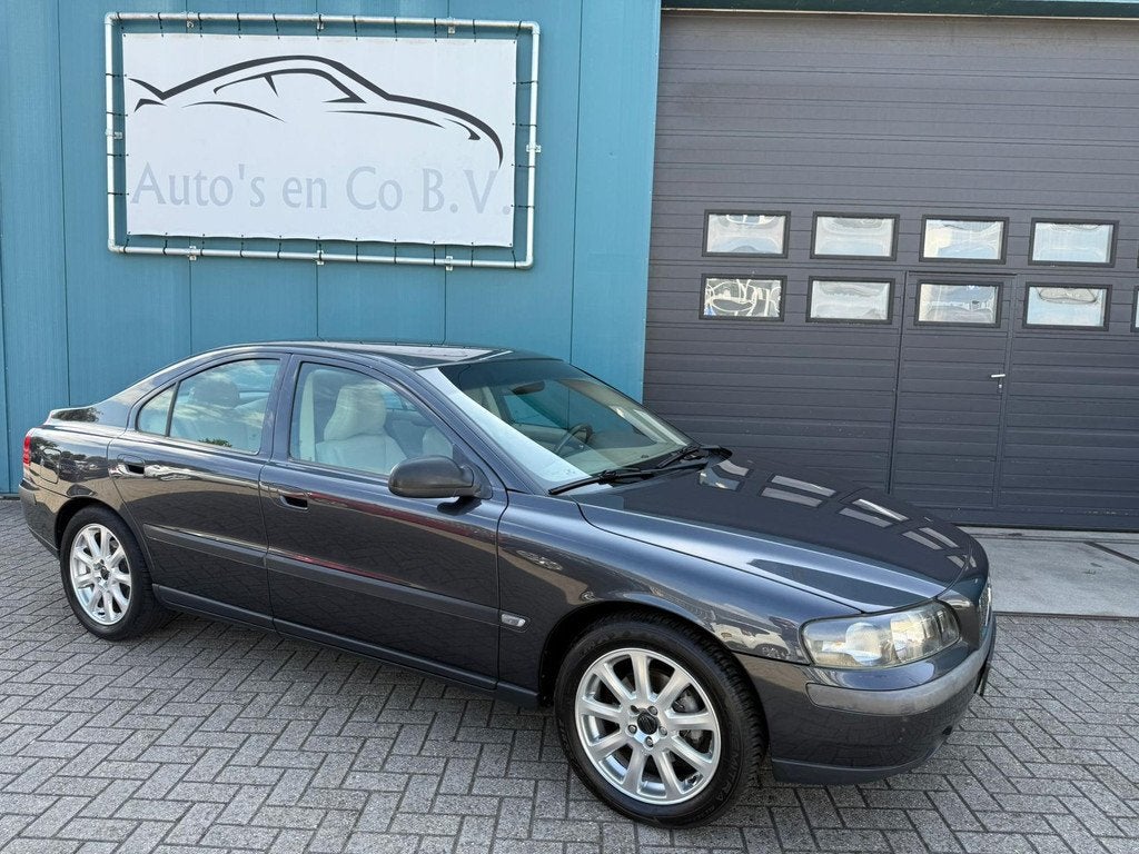 Volvo S60 2.4 Edition Automaat Airco Cruise YOUNGTIMER 17" A, Auto's, Volvo, Gebruikt, S60, Bedrijf, 2435 cc