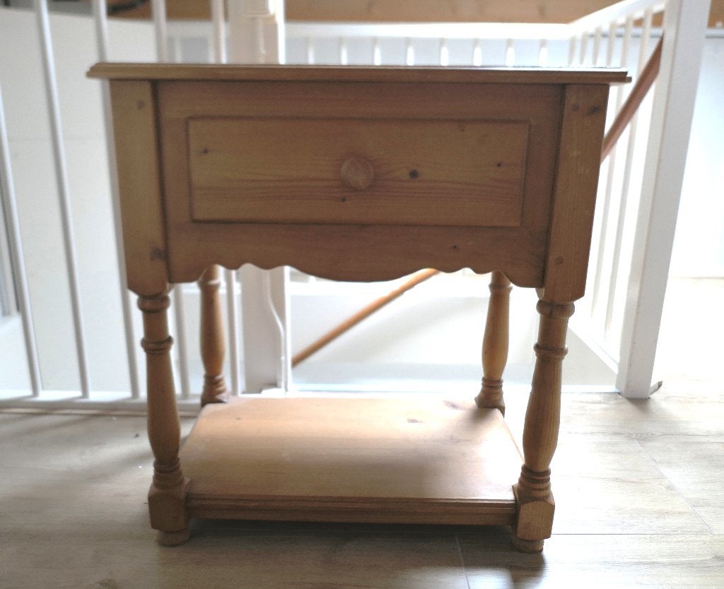 Landelijke grenen haltafel met gedraaide poten, Ophalen of Verzenden