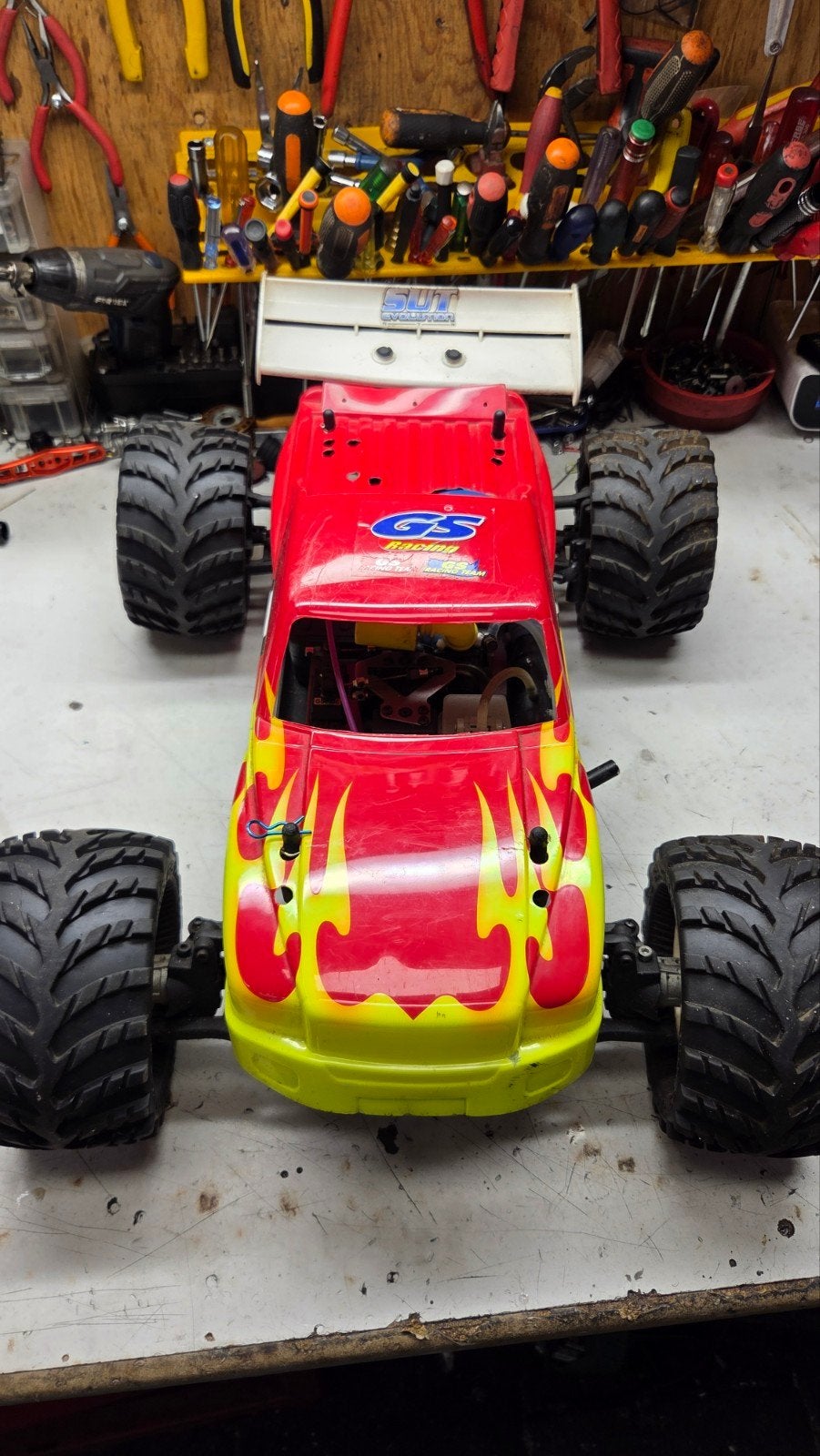 Te koop leuke gs racing, Hobby en Vrije tijd, Gebruikt, Auto offroad, Ophalen of Verzenden, Schaal 1:8