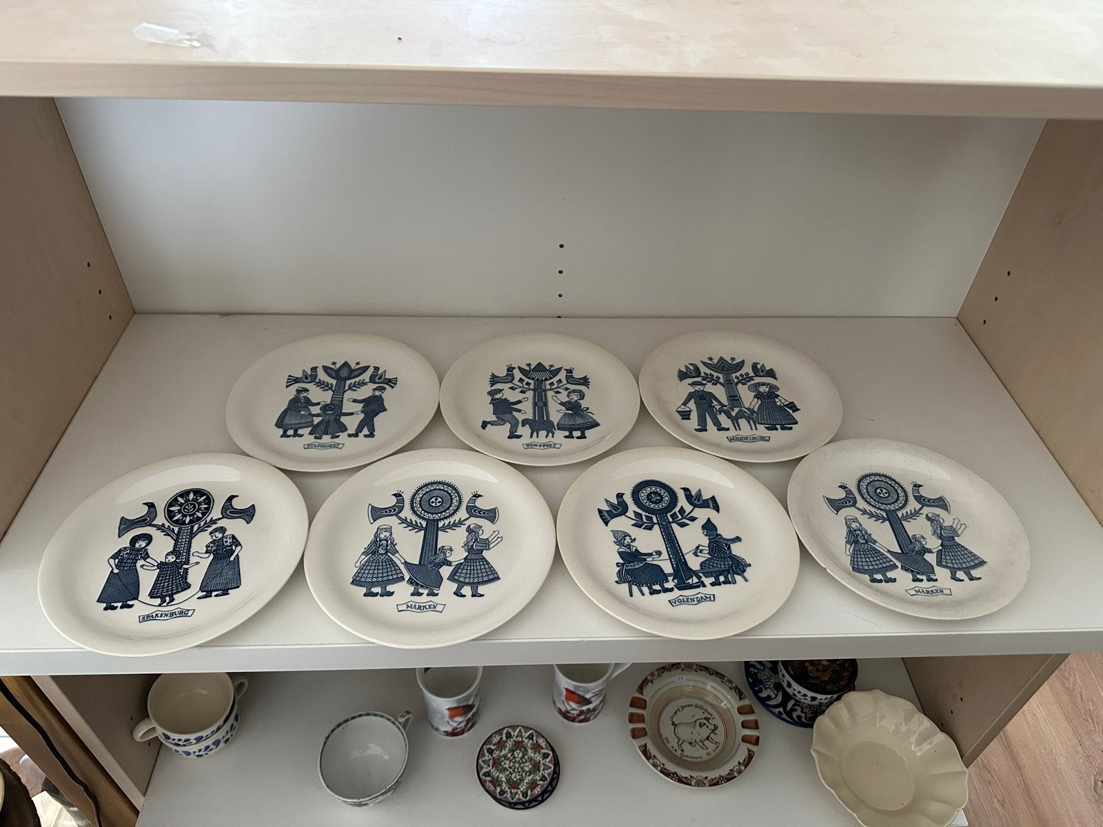 7 Royal Sfinx Klederdracht Borden Set - 20 cm Doorsnee, Ophalen of Verzenden