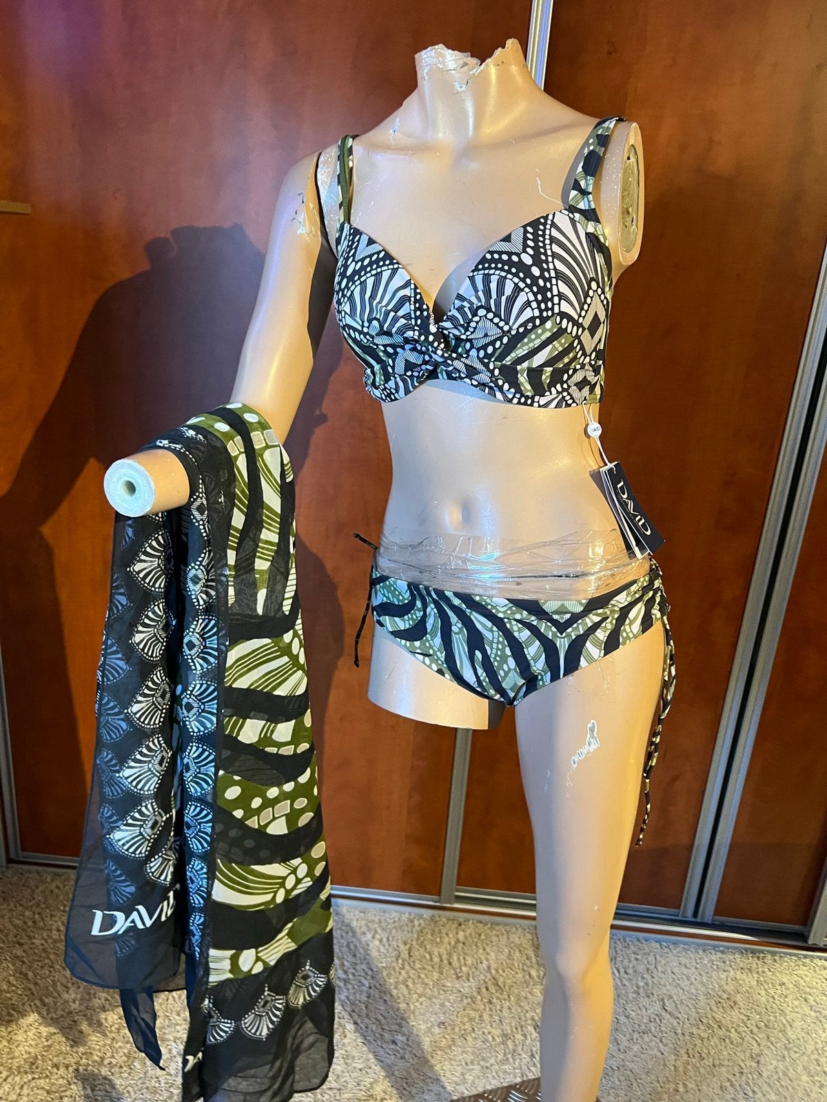 DAVID bikini met pareo maat M nieuw met kaartjes, Nieuw, Ophalen of Verzenden, David, Bikini