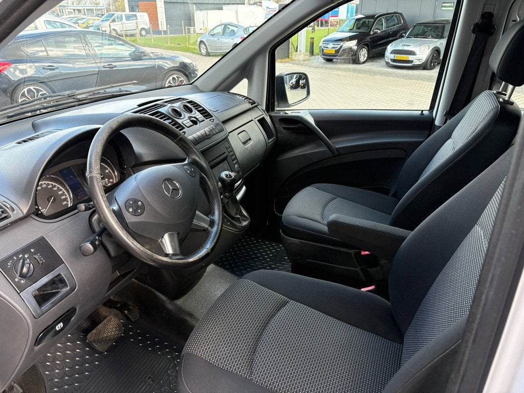 Mercedes-Benz Vito 113 CDI 320 Lang 4x4 Dubbele Cabine, Auto's, Bestelauto's, Automaat, Euro 5, Gebruikt, Zwart