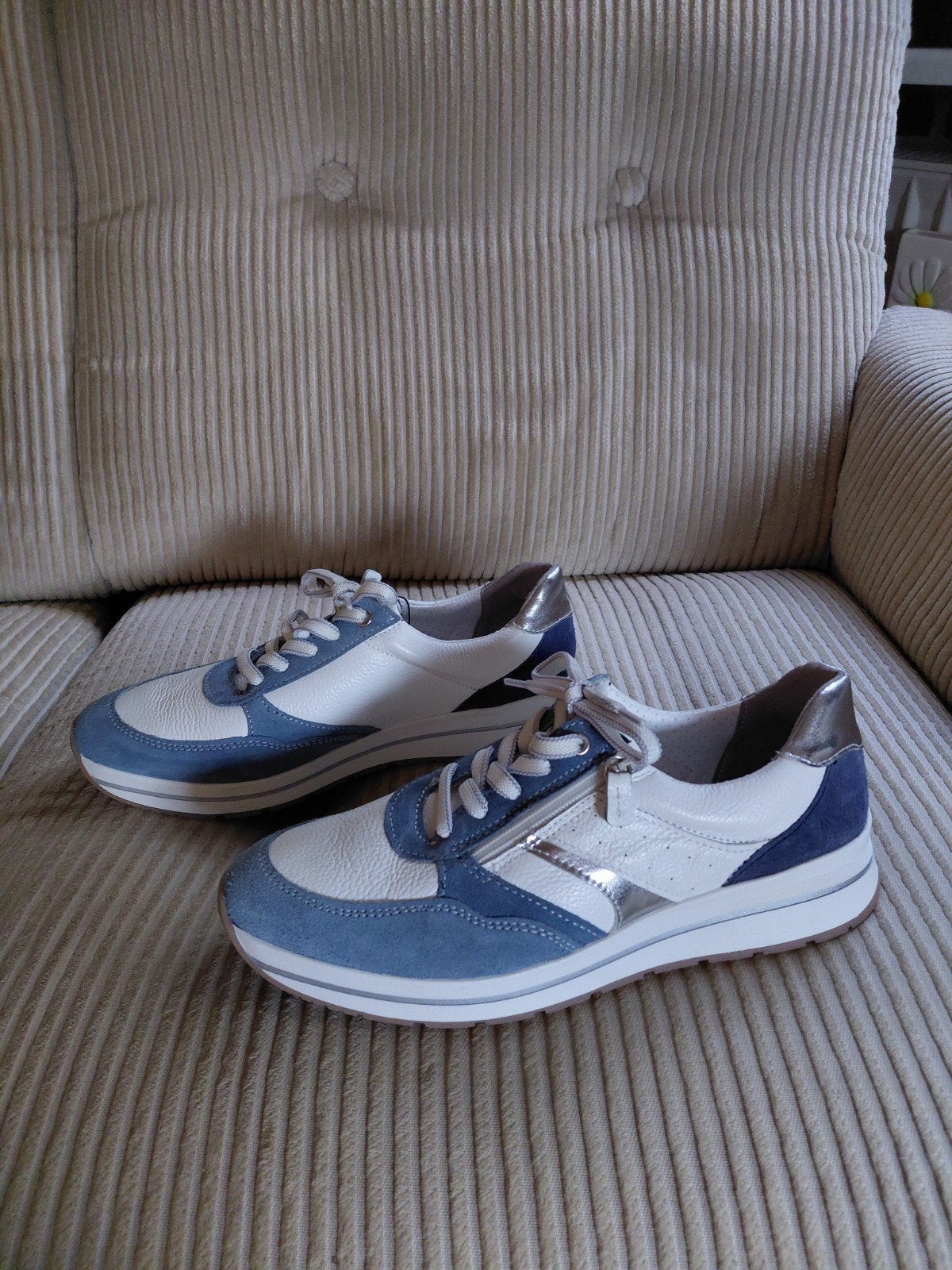 Nieuwe leren dames HUSH PUPPIES SNEAKERS Mt 44, Overige kleuren, Nieuw, Ophalen of Verzenden, Sneakers of Gympen
