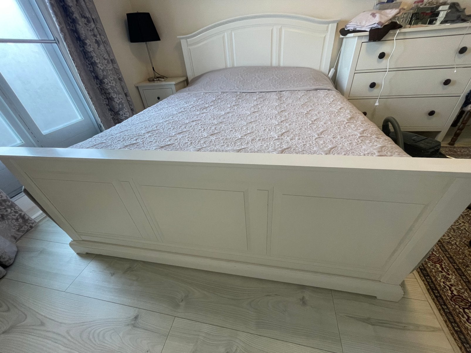Tweepersoonsbed hout wit, Huis en Inrichting, Ophalen, Zo goed als nieuw, Tweepersoons