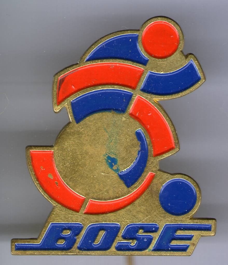 Bose muziek apparatuur koper speldje ( L_211), Verzenden, Zo goed als nieuw, Transport, Speldje of Pin